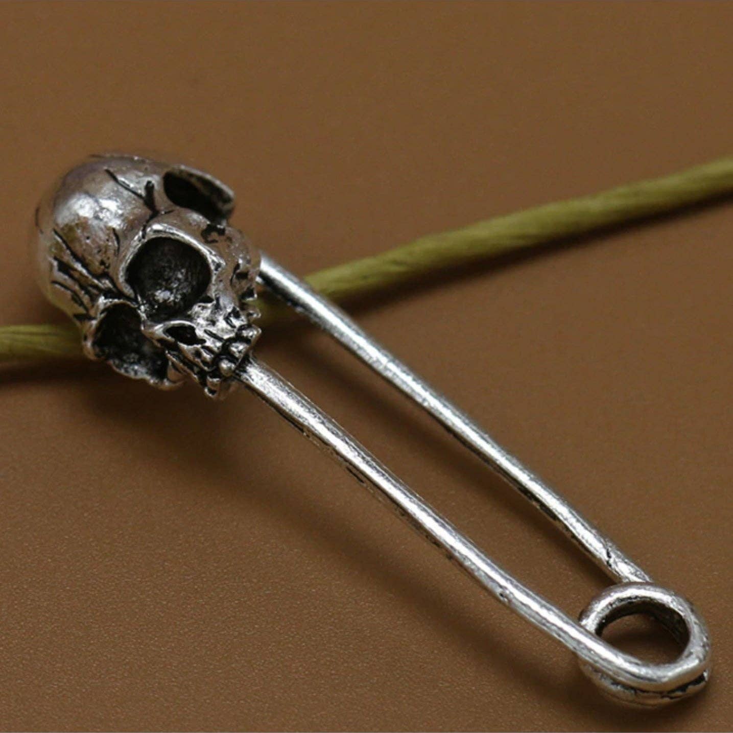 Skull Decorative Pin
