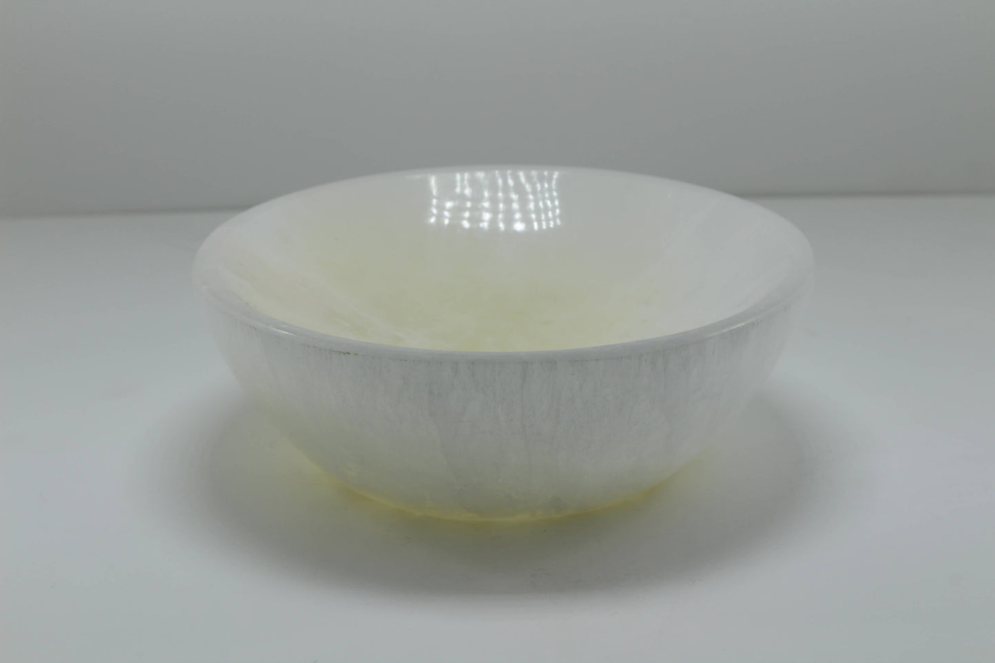 Selenite Bowl Round 7-8cm