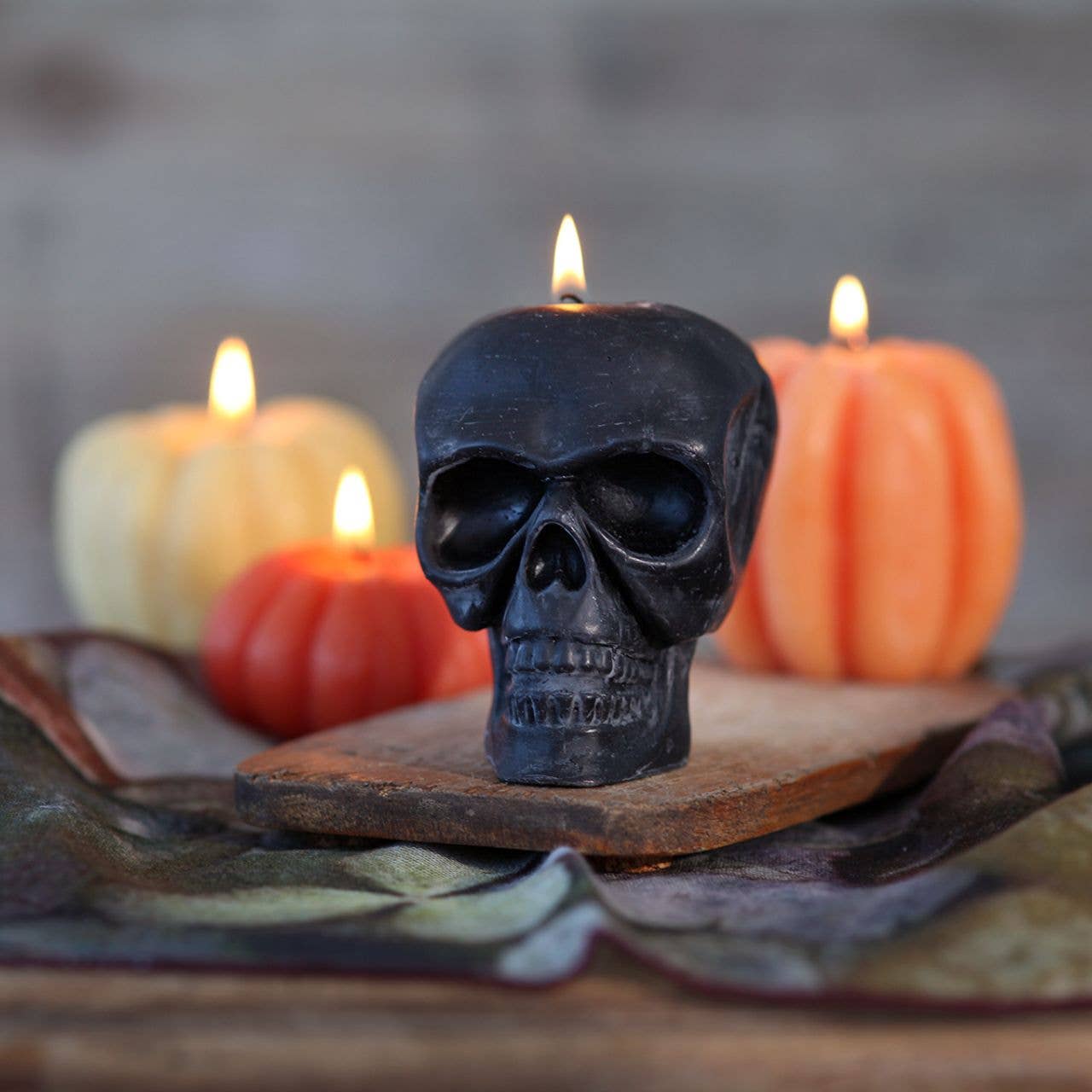 Sculpted Skull Candle 100% Beeswax Handcrafted