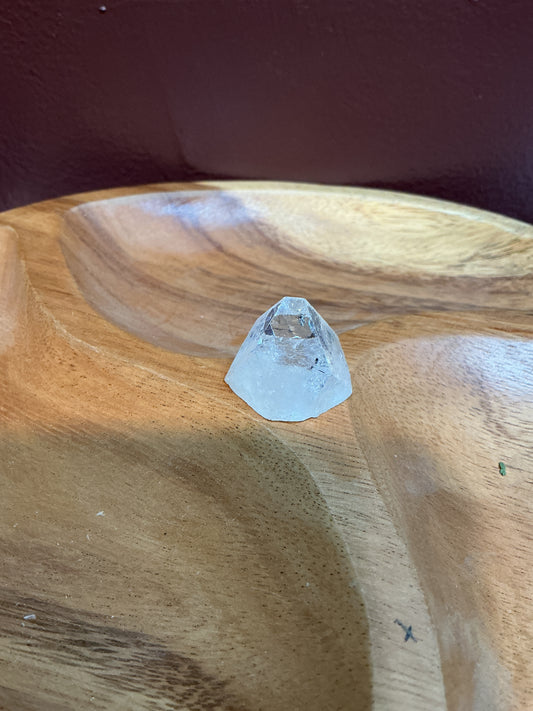 Apophyllite pyramid