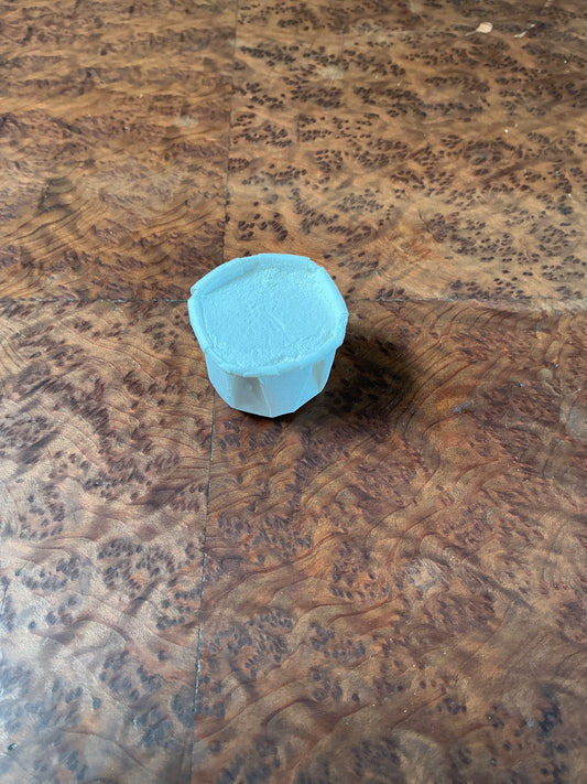 Cascarilla/eggshell powder, small cup
